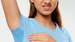 Ce produit miracle permet d'éliminer toutes les odeurs de transpiration