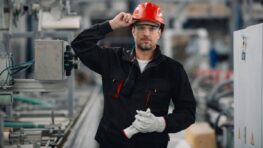 Ces 5 signes du zodiaque sont ceux qui travaillent le plus et leur carrière passe avant tout