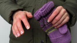 Ces astuces de grand-mère pour ne plus jamais avoir les mains froides l'hiver