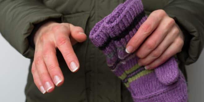 Ces astuces de grand-mère pour ne plus jamais avoir les mains froides l'hiver