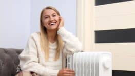 Elle augmente la température chez elle sans payer plus cher le chauffage et donne son astuce
