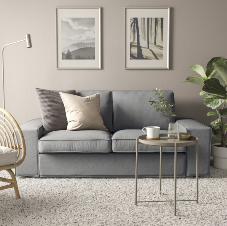 Ikea séduit les fans de beaux meubles avec son canapé élégant et ses 15 housses différentes
