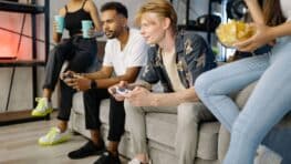 Le canapé Ikea confortable, élégant et avec 15 housses différentes au choix