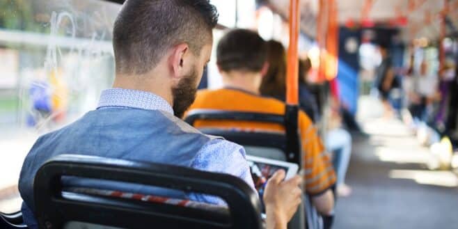 C'est l'endroit le plus sale dans les transports en commun et tout le monde y met ses mains