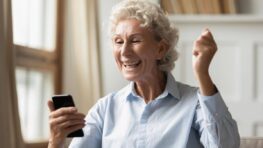 Emploi: les secteurs qui recrutent le plus les seniors en 2024