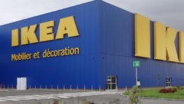 Ikea transforme votre dressing ou armoire avec ses portes miroir à portes coulissantes