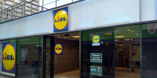 Lidl casse le prix de sa table basse la plus polyvalente pour manger devant la télévision