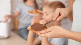 Rappel conso urgent ne mangez plus cette pâte à tartiner elle est contaminée aux salmonelles