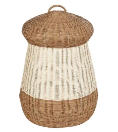 Maisons du Monde lance le panier en osier le plus stylé de son catalogue pour allier déco et rangement