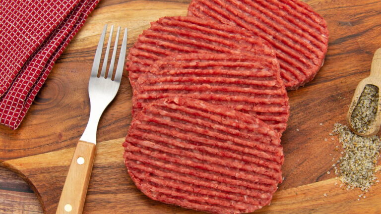 Attention à ces steaks hachés surgelés de Lidl qui représentent un risque pour la santé !