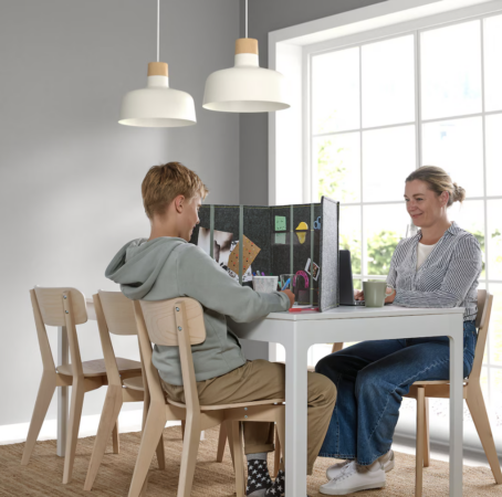 Ikea dévoile son objet à petit prix pour garder son intimité dans un open space