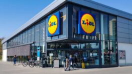 La table de salon Lidl très élégante et avec pieds réglables