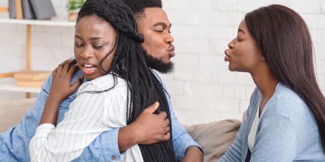 20 signes qui prouvent que votre partenaire est infidèle selon ce détective privé