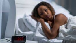 Cette boisson vous aide à vous rendormir quand vous vous réveillez en pleine nuit