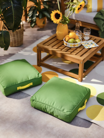 Ikea affole les fans de nouveautés avec ce pouf coloré à 25 euros