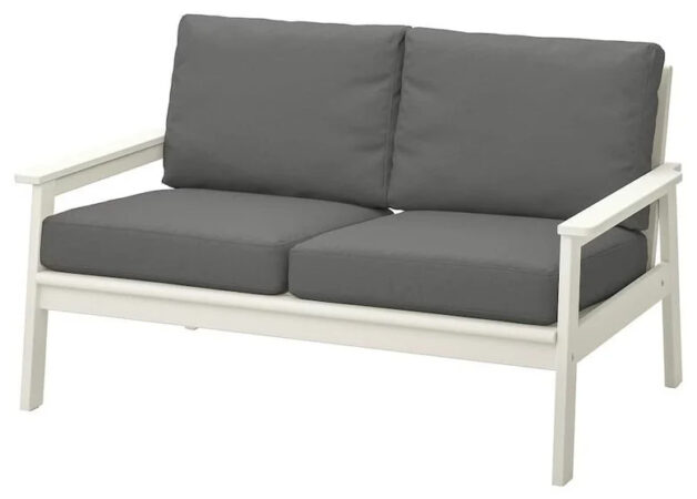 Ikea cartonne avec ses 3 nouveaux canapés d'extérieur très confortables-article