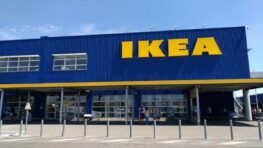 L'ensemble table et tabourets Ikea le plus chic pour son balcon ou sa terrasse