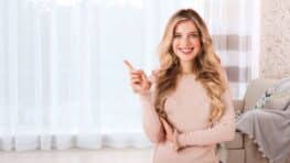 Les astuces de pro pour nettoyer les rideaux sans les décrocher