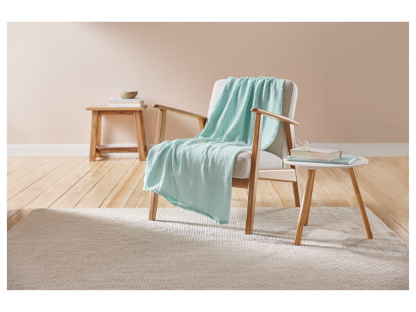 Lidl dévoile son plaid comfy pour les soirées fraiches du printemps