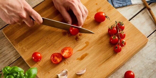 Ne coupez plus jamais vos tomates cerises et voici pourquoi