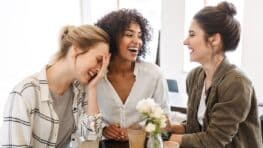 Ces 3 signes du zodiaque sont les plus drôles
