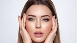 La meilleure coupe de cheveux pour les femmes au visage rond selon les coiffeurs experts