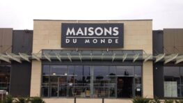 Le canapé Maisons du Monde qui convient le mieux aux petits salons