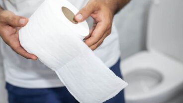 Le vinaigre sur du papier toilette le produit indispensable pour la maison