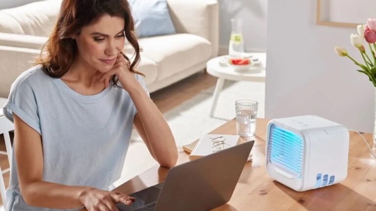 Lidl frappe fort avec ce mini ventilateur de table ultra efficace pour vous rafraîchir tout l'été