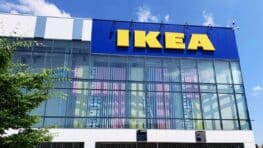 Ikea a la pergola de jardin la plus moderne et cosy