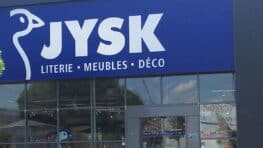 JYSK dévoile le fauteuil incontournable pour profiter de ses extérieurs cet été