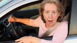 Permis de conduire: l'examen obligatoire pour les seniors en 2024 et 2025