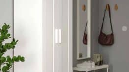 Cette armoire IKEA permet de gagner de l'espace dans votre chambre