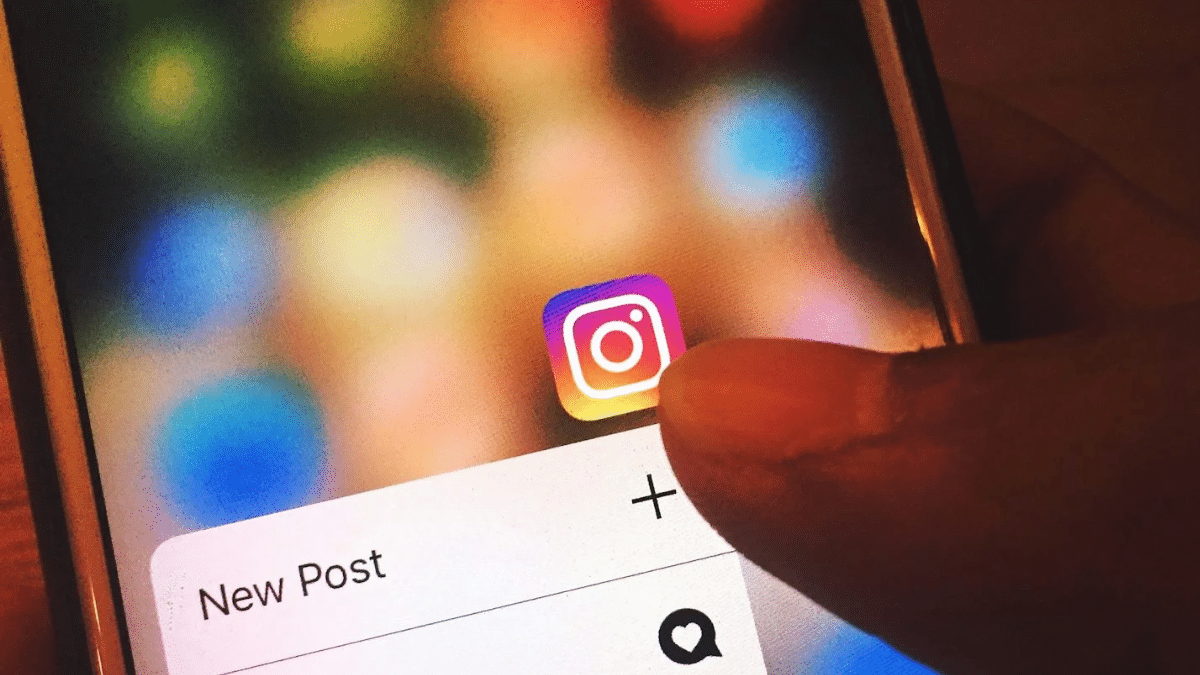 Instagramは300,000ドルのコンテンツクリエーターを支払い、アクティブにすることを奨励します