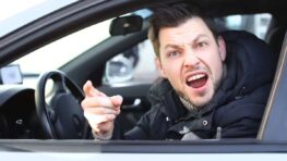 Automobilistes: des milliers de conducteurs en infraction sans le savoir à cause de leur assurance