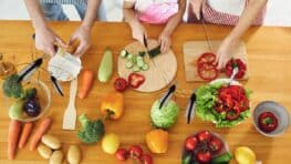 Cette astuce naturelle super efficace pour venir à bout des moucherons dans votre cuisine