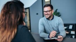 Cette astuce peu connue pour décrocher le job après un entretien d'embauche