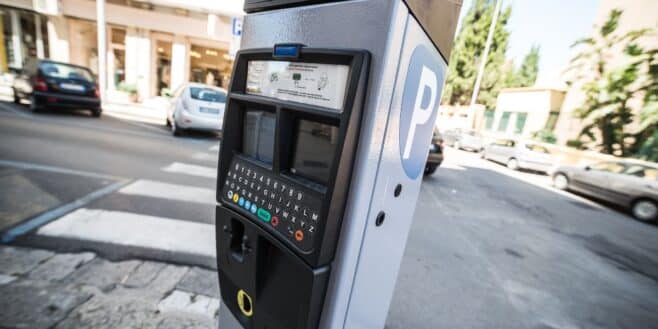 Cette grosse arnaque au QR code sur les horodateurs revient en force, faites très attention