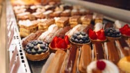 Carrefour lance un rappel urgent pour ce gâteau que tout le monde adore, il est contaminé par une bactérie