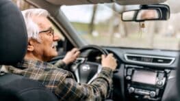 Conducteurs seniors: cette nouvelle mesure sur l'âge limite pour conduire agace déjà tous les automobilistes