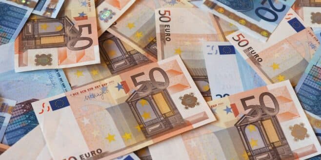 Les billets de 5, 10, 20, 50 et 100 euros vont disparaitre et voici par quoi ils vont être remplacés