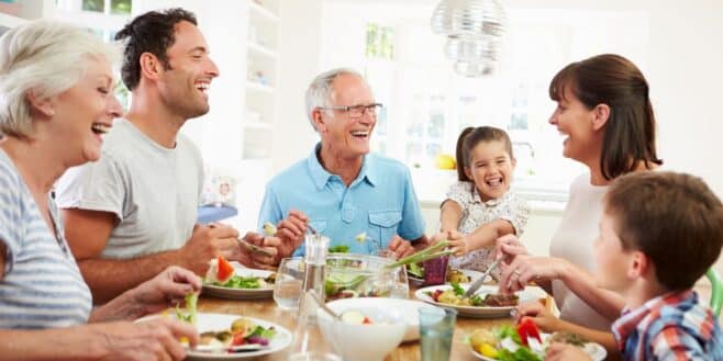 Voici le plat qui rend le plus heureux lorsqu'on le partage à table