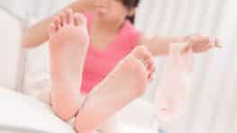 Ces chaussettes à ne plus jamais porter pour rester en bonne santé selon cette podologue