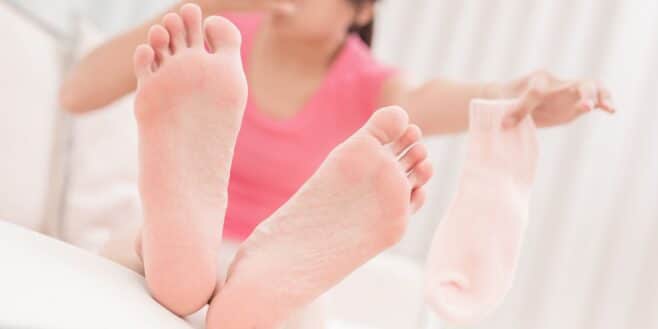 Ces chaussettes à ne plus jamais porter pour rester en bonne santé selon cette podologue