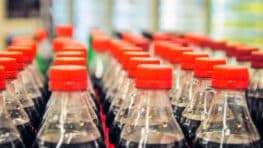 Coca Cola, Pepsi, Fanta: mauvaise nouvelle si vous buvez du soda, cette nouvelle taxe fait exploser les prix