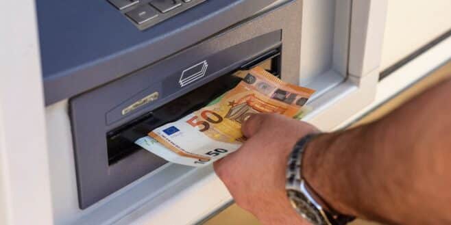 Distributeurs de billets: ces 2 jours où il ne faut surtout pas retirer de l'argent
