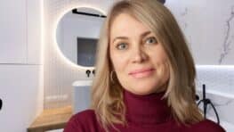 Ce produit remplace le rouge à lèvres et redéfinit naturellement les lèvres après 50 ans