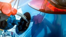 Ces constructeurs automobiles qui mentent sur la consommation de carburant de leurs voitures