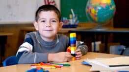 Cet objet très utilisé par les enfants est 2 fois plus sale qu'une cuvette des toilettes