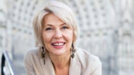 Les gestes les plus efficaces pour protéger sa peau après 50 ans